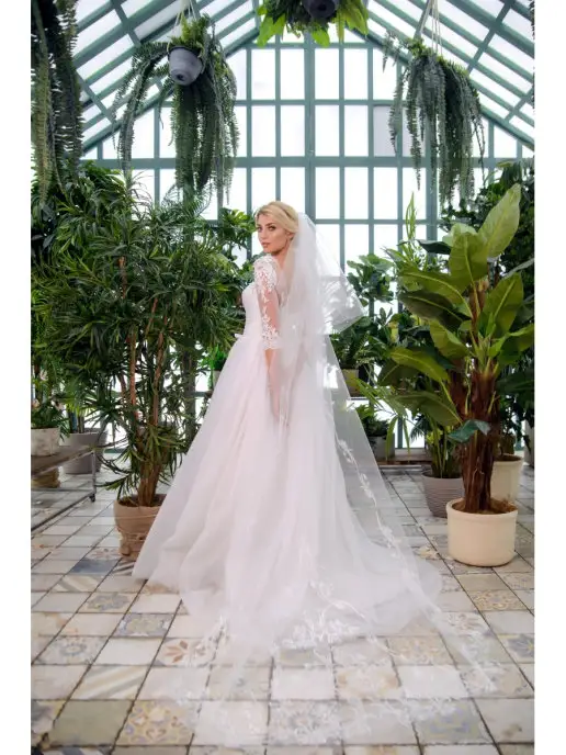 Romantic Wedding Фата свадебная длинная на заколке гребне с вышивкой два слоя, белый, фото 2