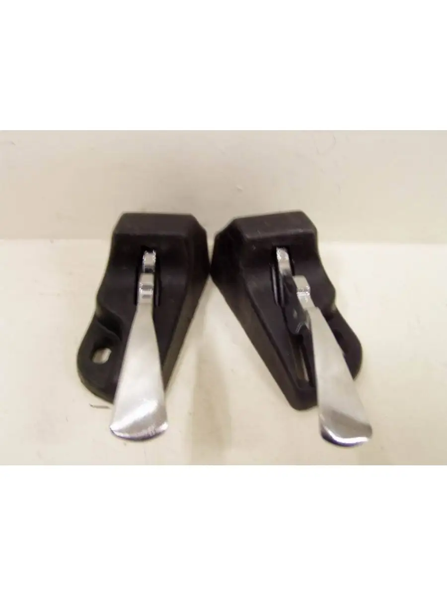 Фиксатор спинки заднего сиденья ваз 2121. 1710954 ford ручка сиденья. Ручка опускания сидения. Ручка откидывания сидения 2108. Ручка регулировки спинки сиденья рено клио 2.