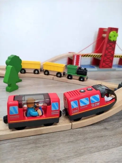 Toy'lbe Поезд на батарейках для деревянной железной дороги, красный, фото 2