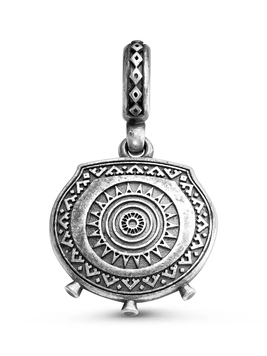 Кустов серебро. Кустов серебро. Серьги в этническом стиле из серебра. Этническое серебряное кольцо. Серьги серебро в этническом стиле.