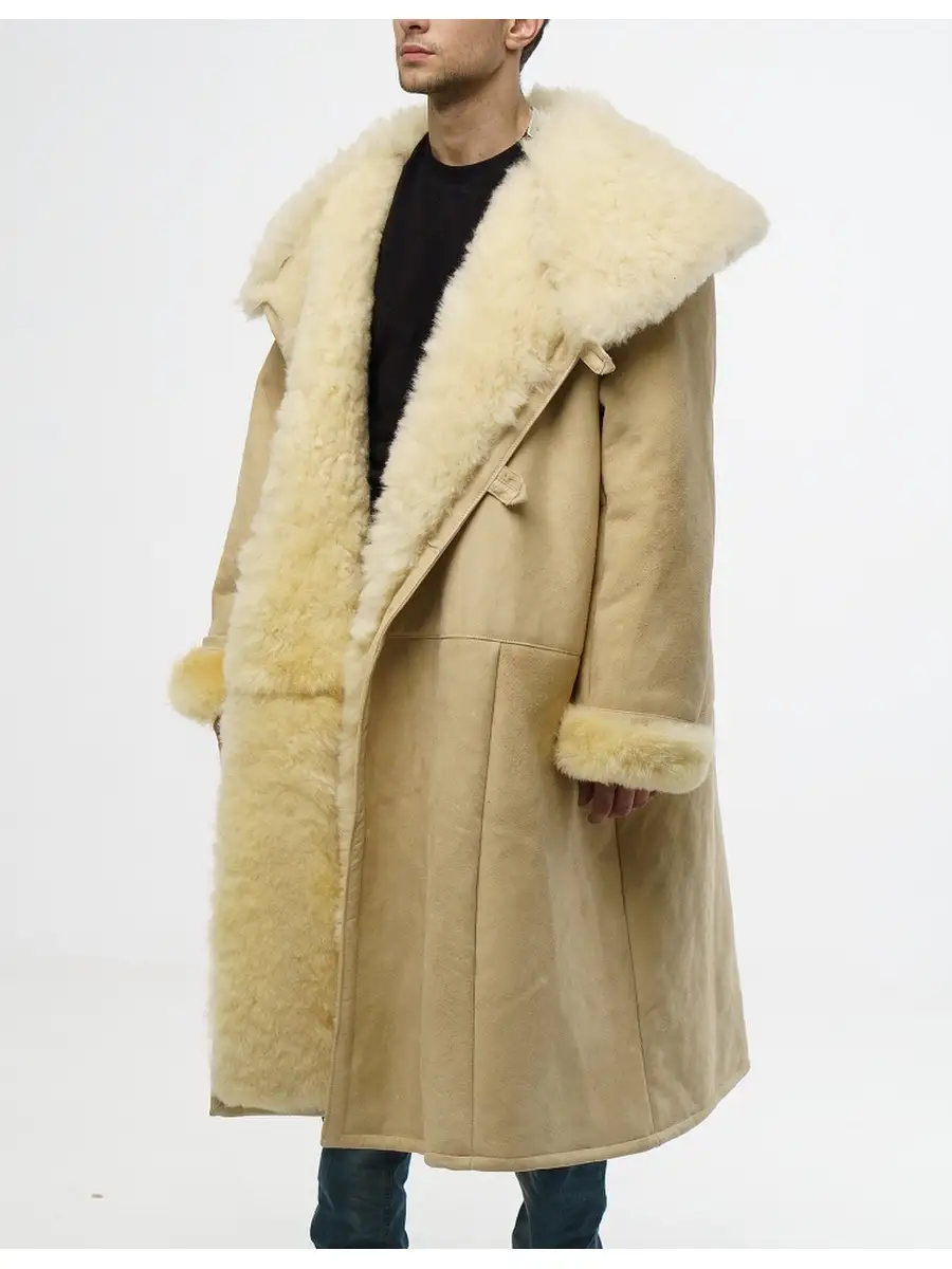 Тулуп сшитый из овчины. Тулуп караульный армейский. Сторожевой тулуп. Тулуп сшитый из овчины. Тулуп сшитый из овчины.