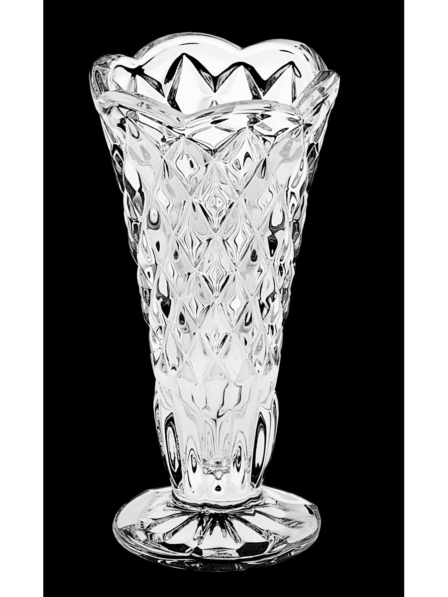 The glued vase diamond makys. Ваза Crystal Bohemia "Sissi". Ваза диамонд Богемия. Богемия Кристалл Bohemia Crystal ваза матовый тюльпан. Ваза Кристалл Богемия рус арт 87900/14100/120-109.