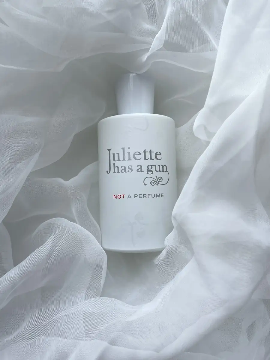 Pshik Shop JULIETTE HAS A GUN not a perfume