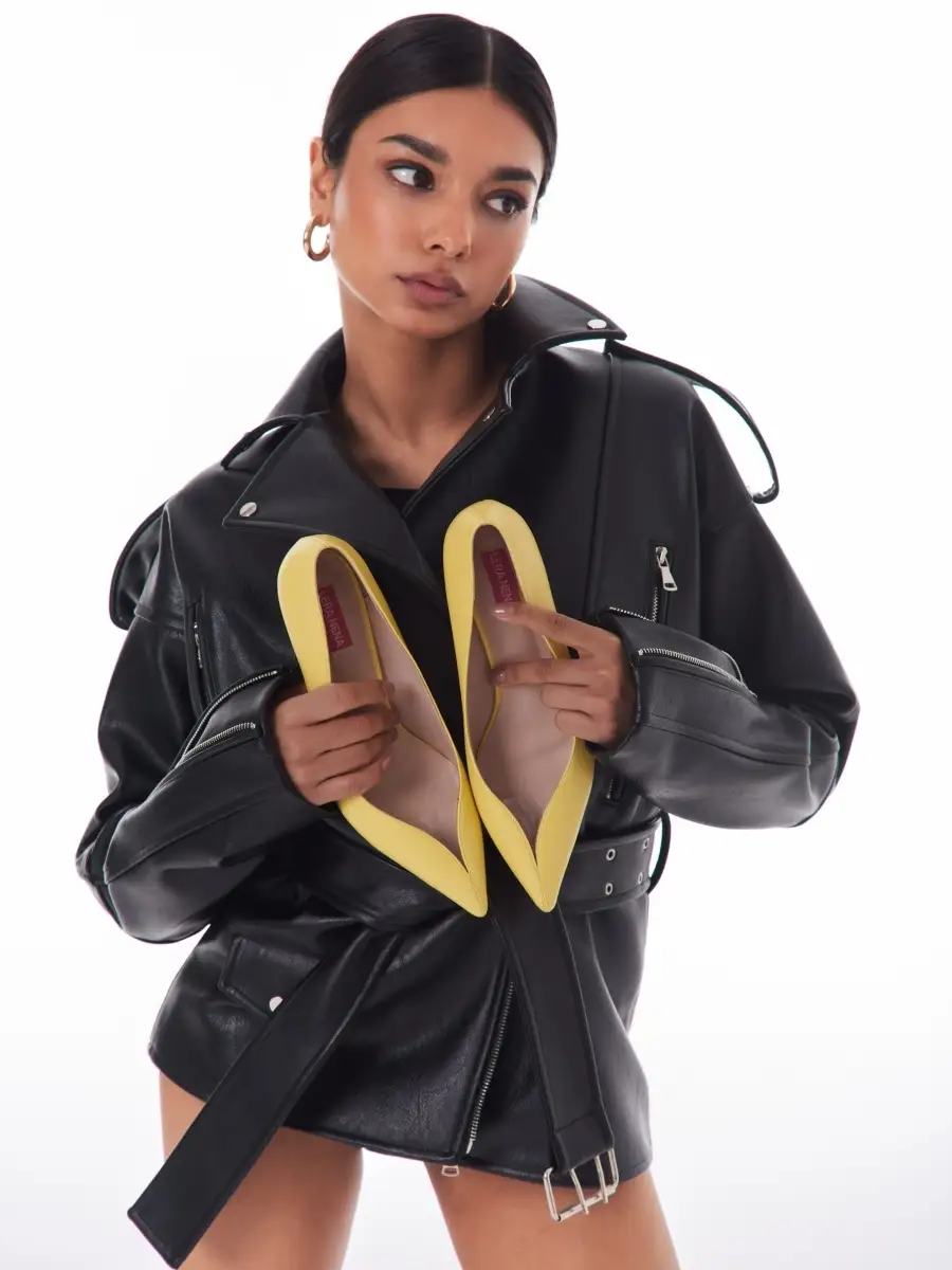 Lera nena unreal ботфорты. Lera nena ботфорты. Lera nena unreal ботфорты. Lera nena unreal ботинки с квадратным мысом. Казаки lera nena.