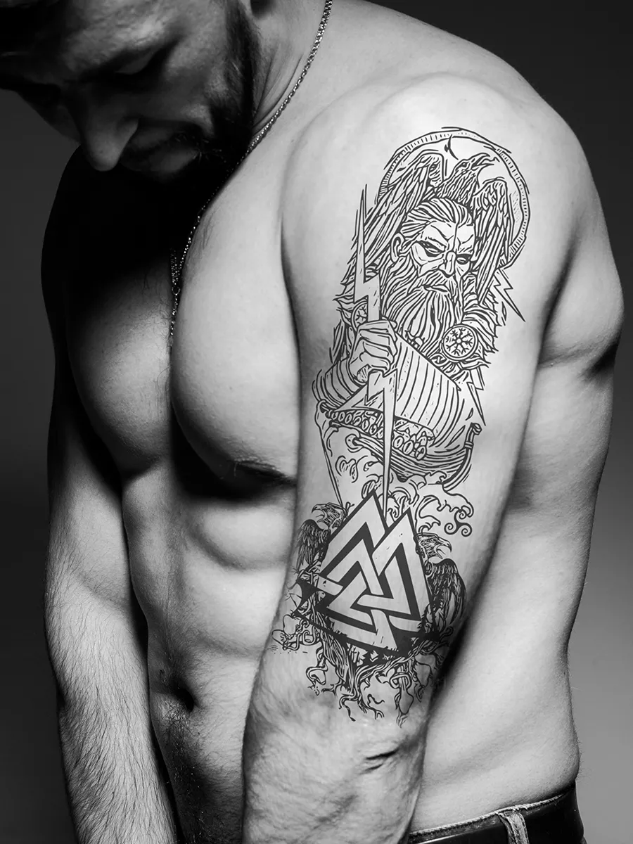 Татуировки Коннора (ФОТО) - Искусство на коже