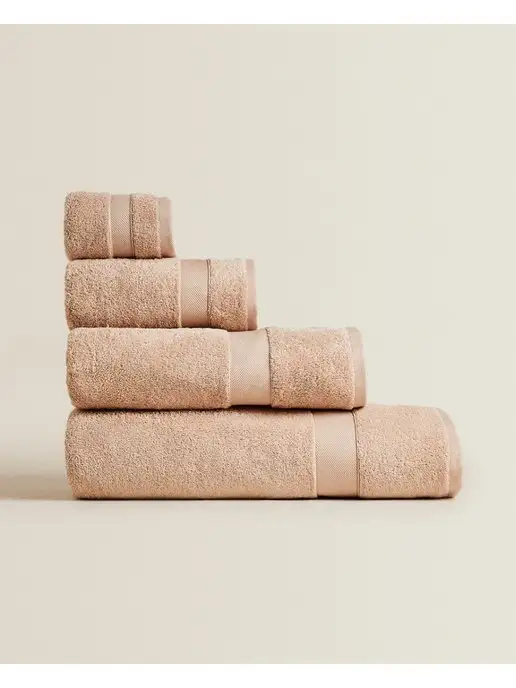 Полотенце ZARA HOME Жаккардовое полотенце с кисточками 30 x 50 Полотенце ZARA HOME Жаккардовое полотенце с кисточками 30 x 50