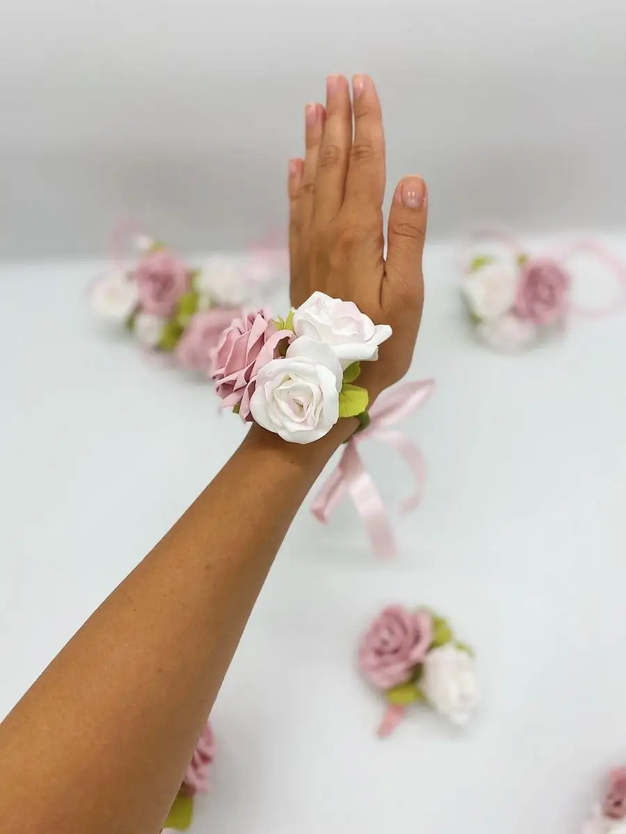 Свадебные украшения на руку своими руками: браслеты для невесты и ее подружек