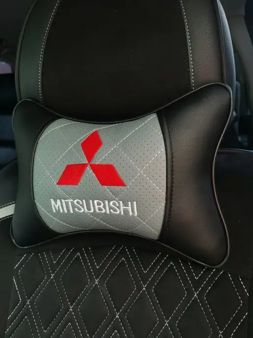 Grandis Автомобильная подушка под шею с вышивкой MITSUBISHI