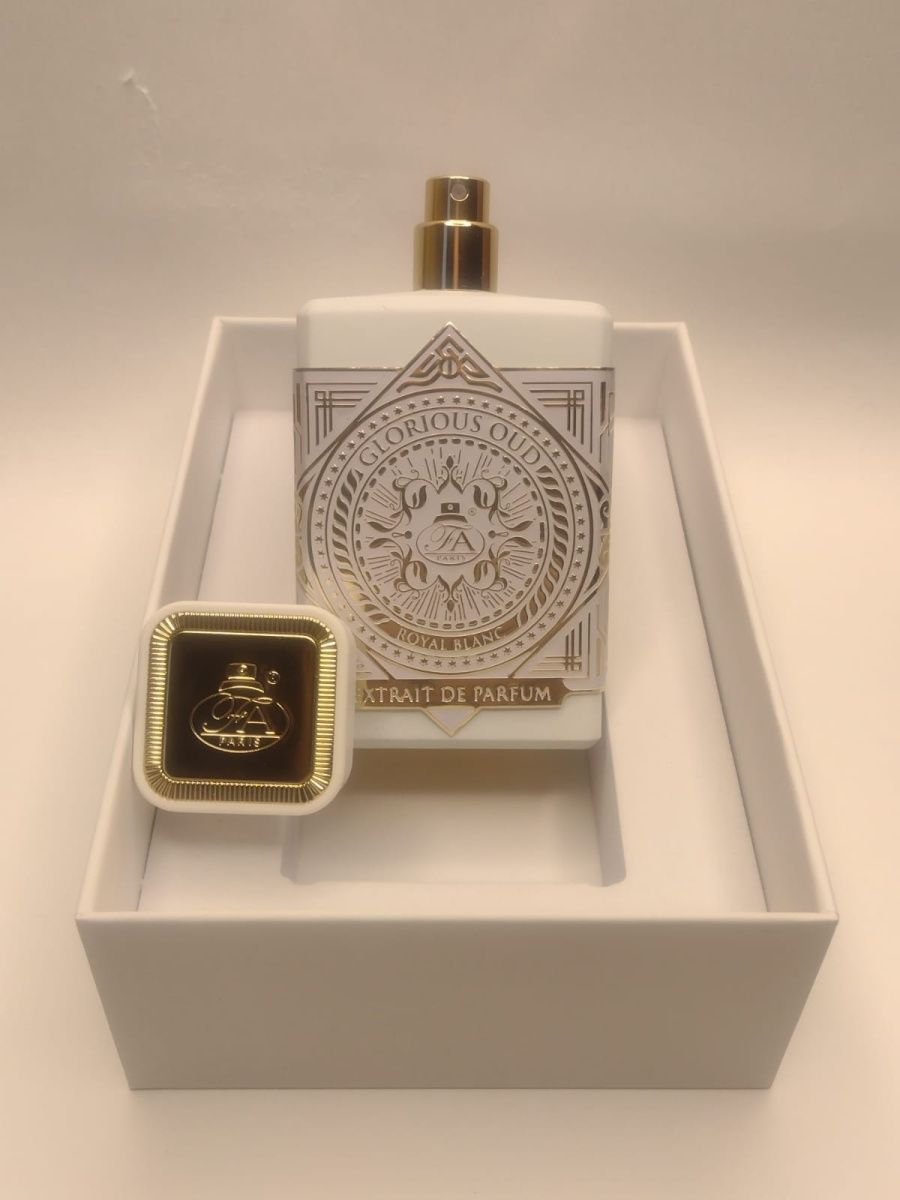 Royal blanc. Fragrance World glorious oud Royal. Glorious oud Royal Blanc Fragrance World. Glorious oud Royal Blanc. Glorious oud Парфюм.