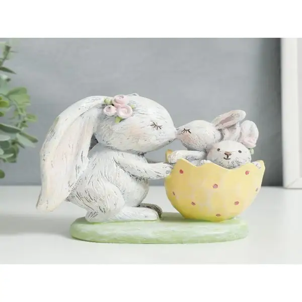 Сувенир «Зайка с детками» 11,5х13,5х8 см